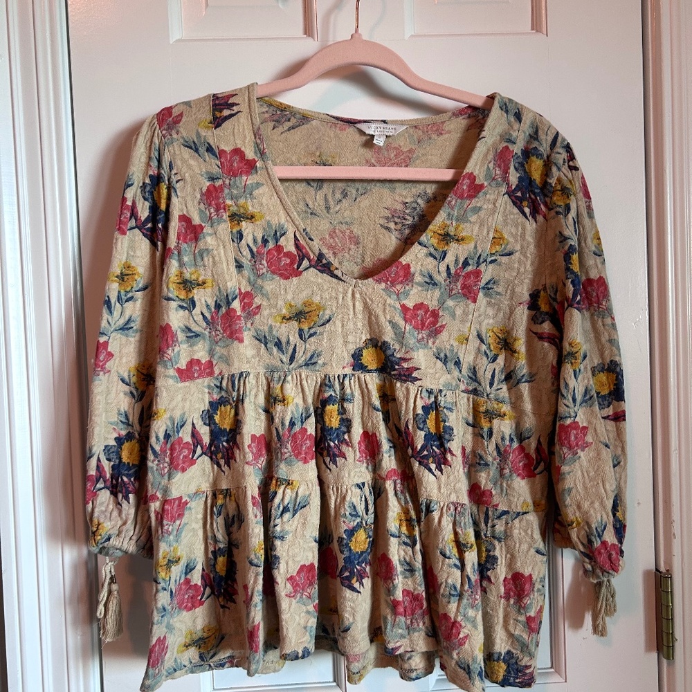 Flowed damask babydoll top